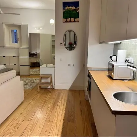 Alfama Modern Cosy Apartmán *