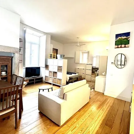 Apartmán Alfama Modern Cosy *